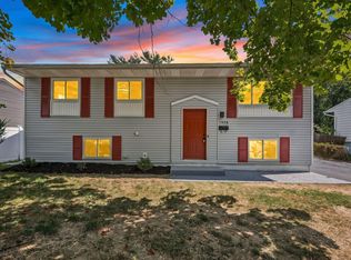 1888 Woodcrest Rd, Columbus, OH 43232
