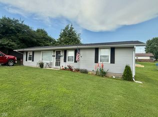 205 W Tanner St, Brownstown, IN