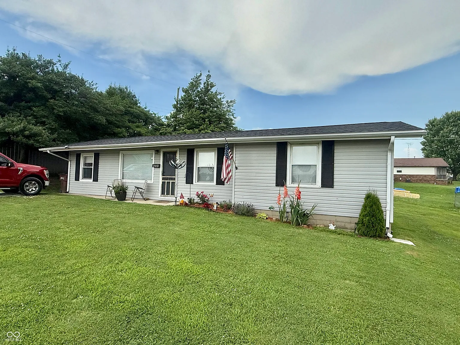 205 W Tanner St photo 1