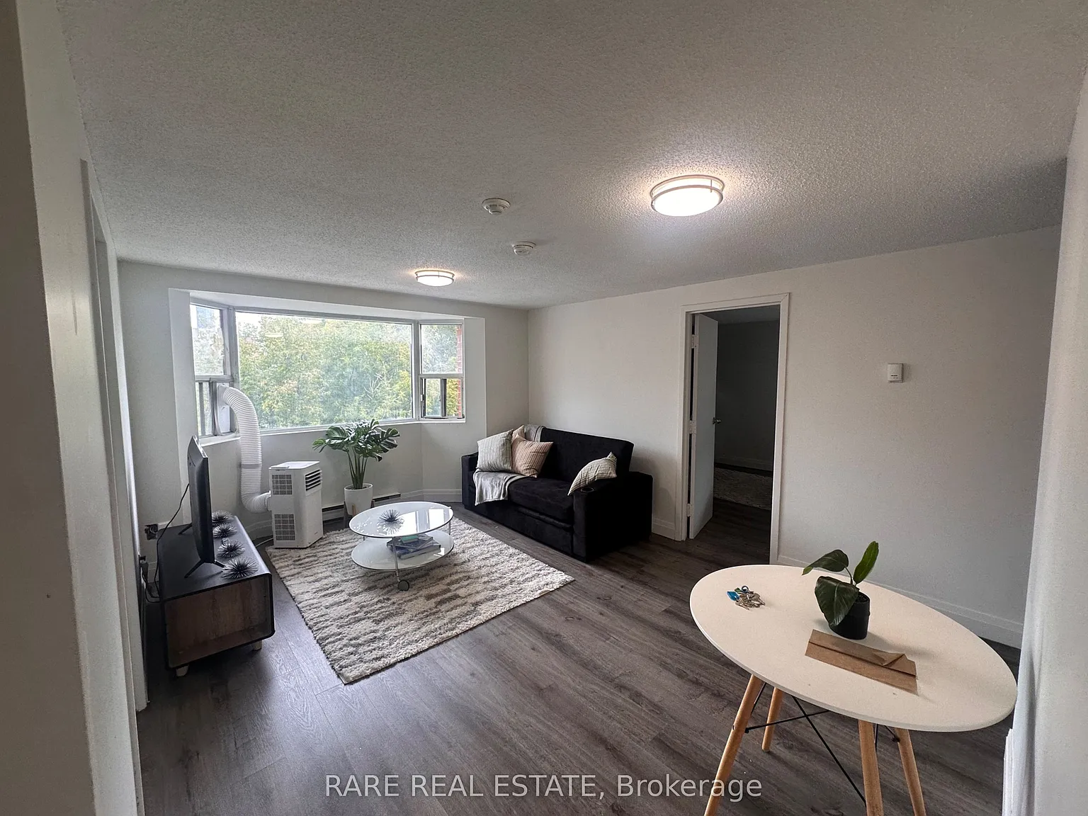 3 bed, $3,495 — Photo 2