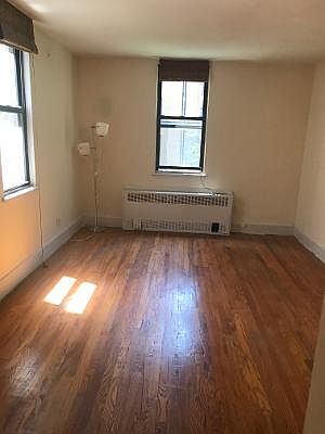 2nd image of 302 W 105th St APT 2C