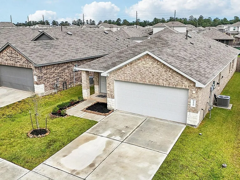 22530 Aspen Tarn Trl — Photo 2