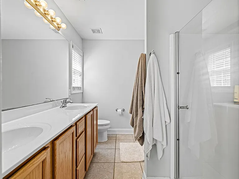 210 Dartmoor Trl — Photo 25