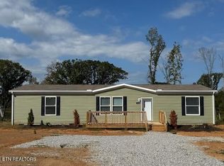 218 Community Dr #6, Madisonville, TN 37354