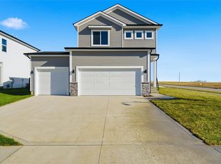 4227 5th Ave SW, Altoona, IA 50009