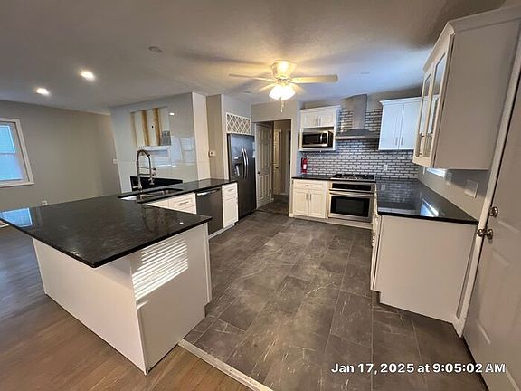 4th image of 4747 Ellery Dr