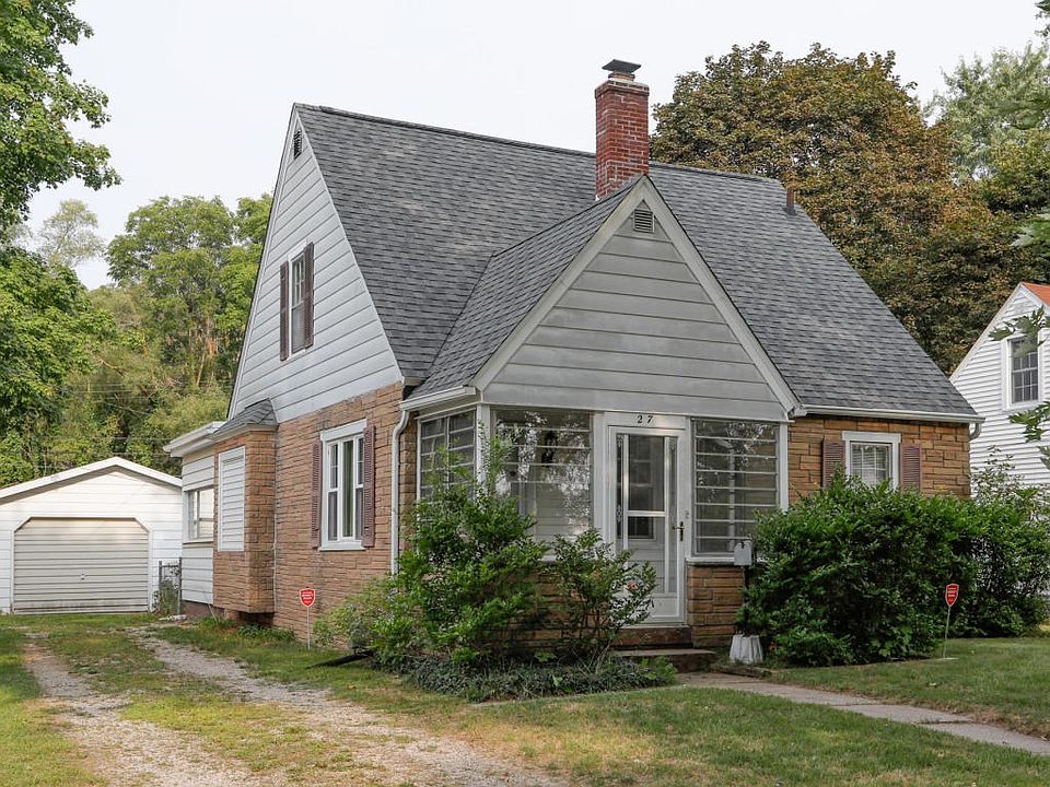 27 N 32nd St-101