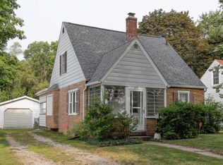 27 32nd St N, Battle Creek, MI 49015