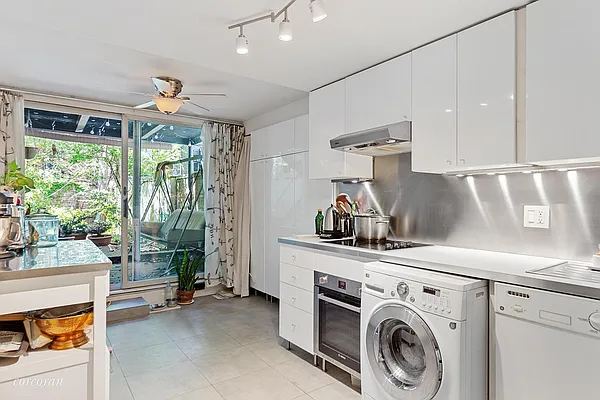 Rented by Corcoran | media 2