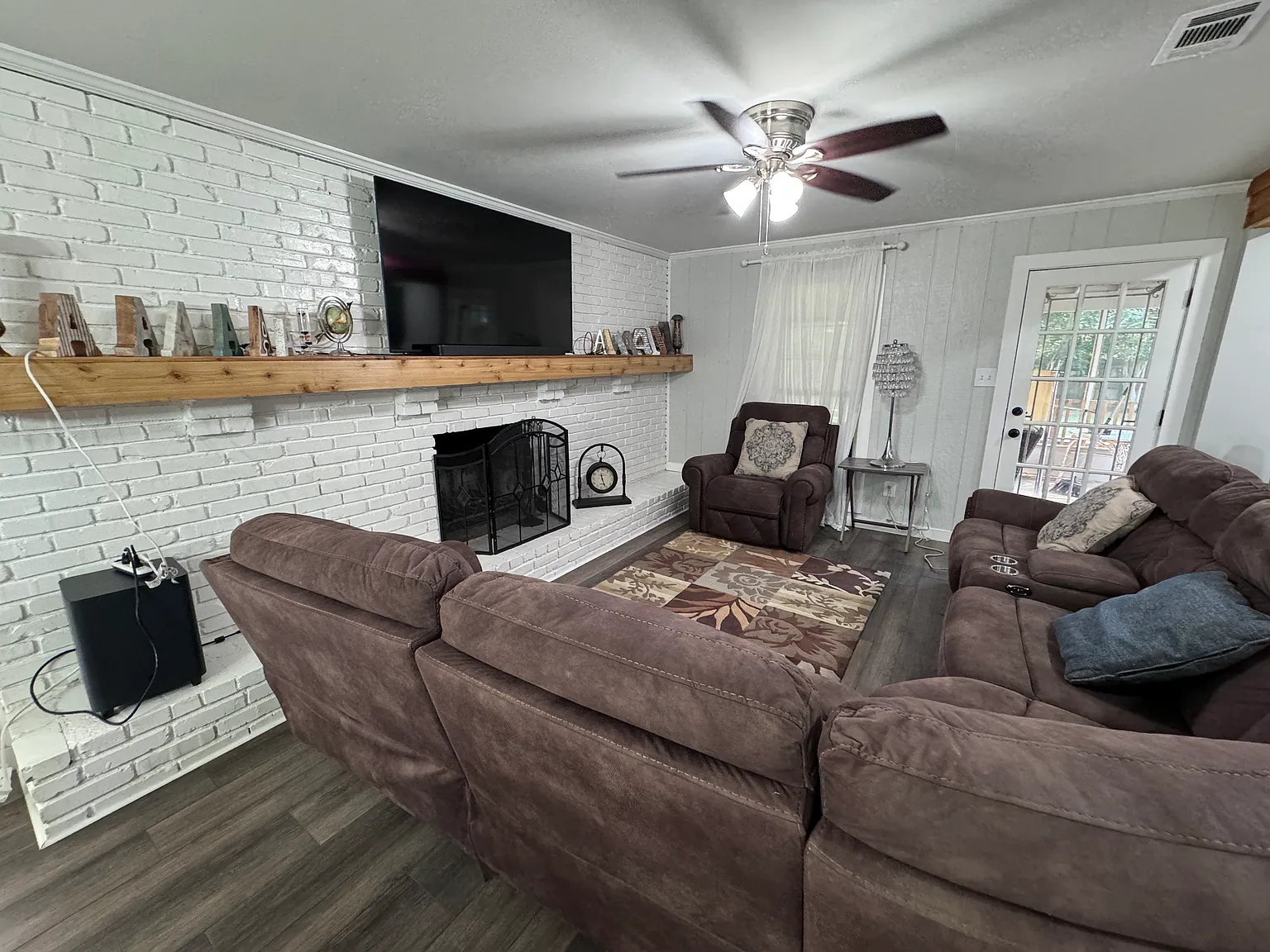 197 York Haven Dr — Photo 3
