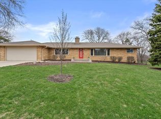 15230 Arrowhead Pl, City Of Brookfield, WI 53005