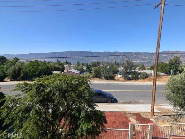 905 W Sumner Ave, Lake Elsinore, CA 92530