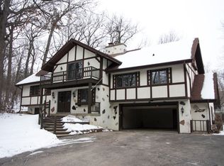 N65W31055 Beaver Ct, Hartland, WI 53029