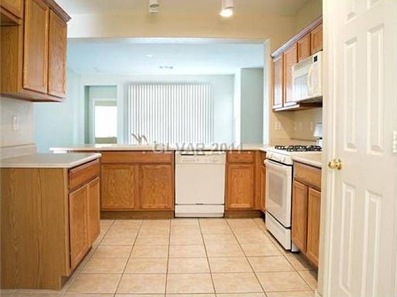 3rd image of 5205 China Creek Ct