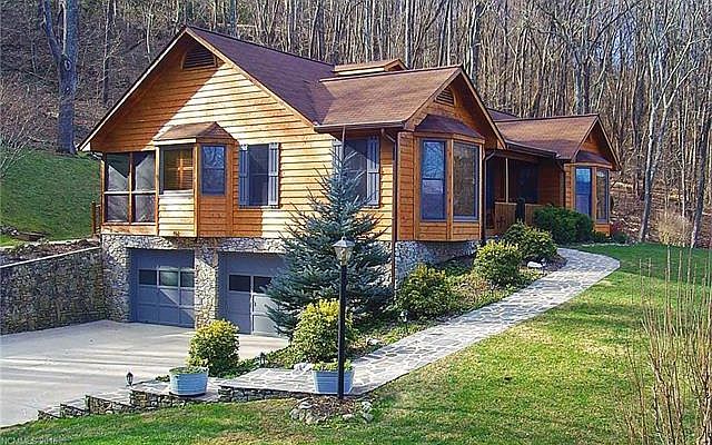 1st image of 760 Evergreen Farm Cir