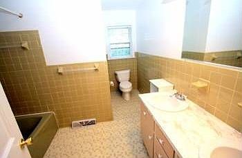 2nd image of 121 Edmond Dr