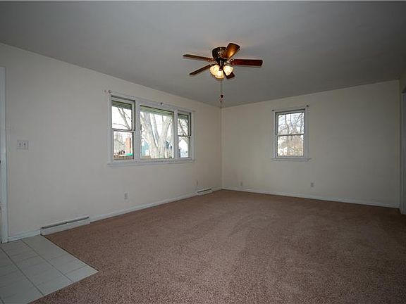 2nd image of 39 Zimmerman St