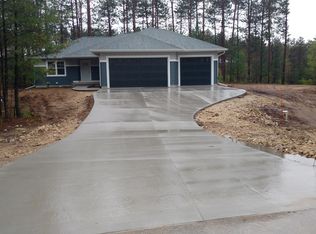 N13483 Canar Pines Ln, Trempealeau, WI 54661