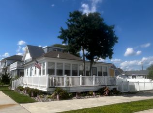 137 Gibbs Ave, Somers Point, NJ 08244