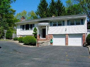 6 Alpine Rd, Boonton, NJ 07005