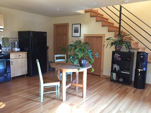 3rd image of 4621 51st Ave S