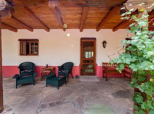 1352 Bishops Lodge Rd, Santa Fe, NM 87506
