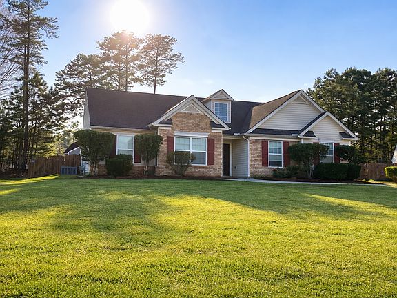 2nd image of 624 Mayfern Cir