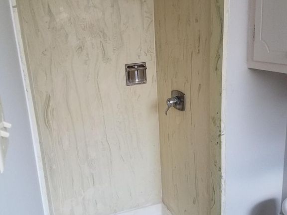 5th image of 126 E Parkway St