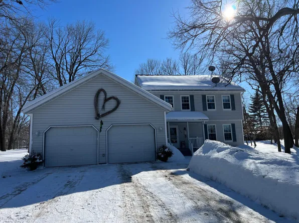 1209 Kenneth St, Detroit Lakes, MN 56501