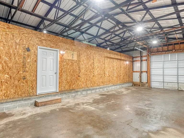 11126 E Pike Rd — Photo 14