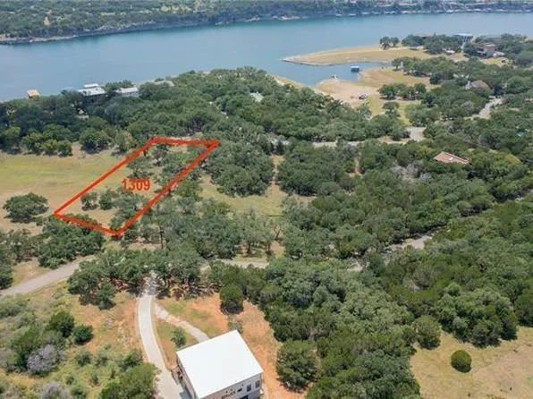 1309 Robin Trl, Leander, TX 78645