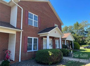 102 Brandywine Dr NE APT O4, Conover, NC 28613