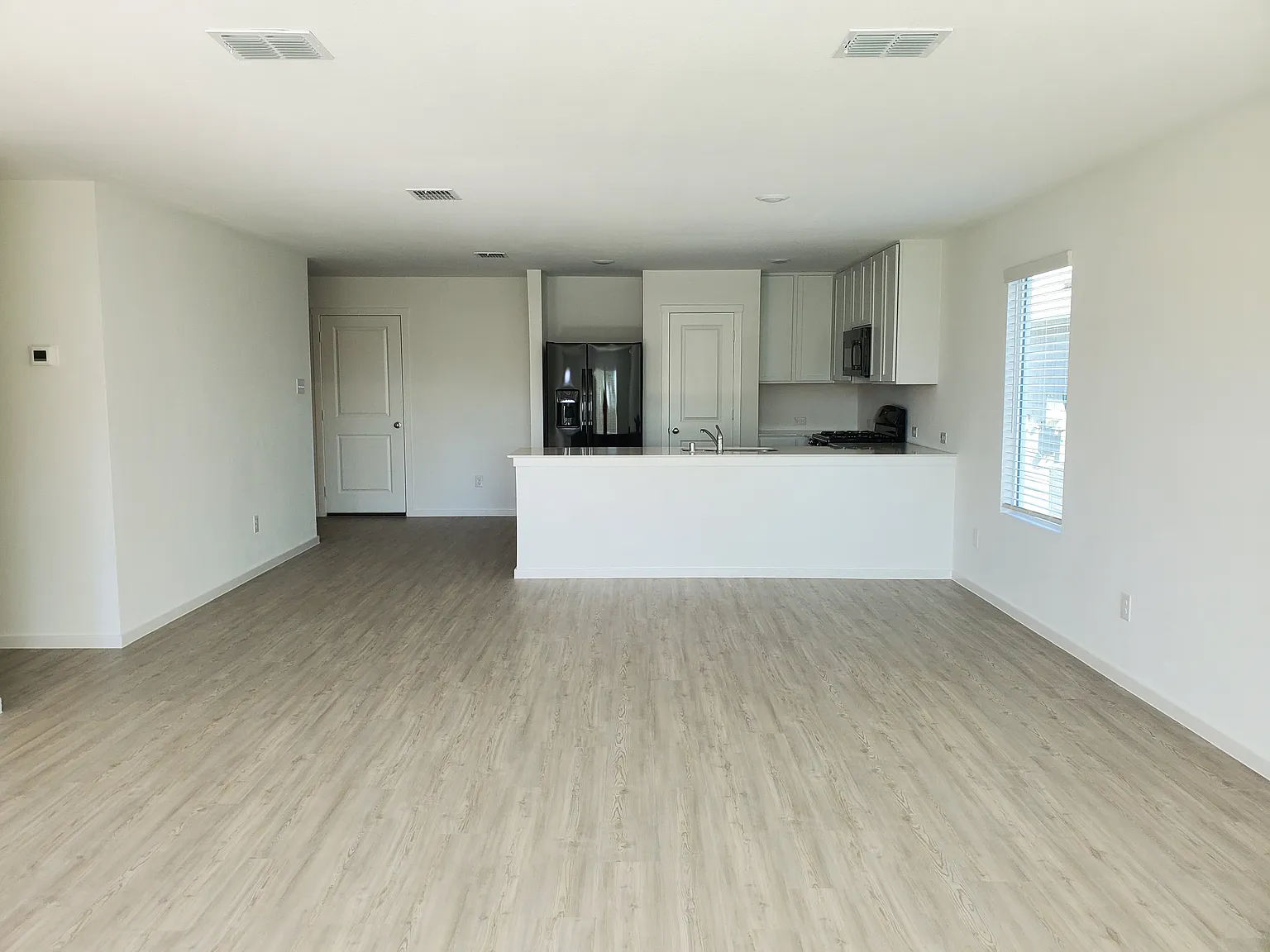 11000 Triple Crown Ct — Photo 4