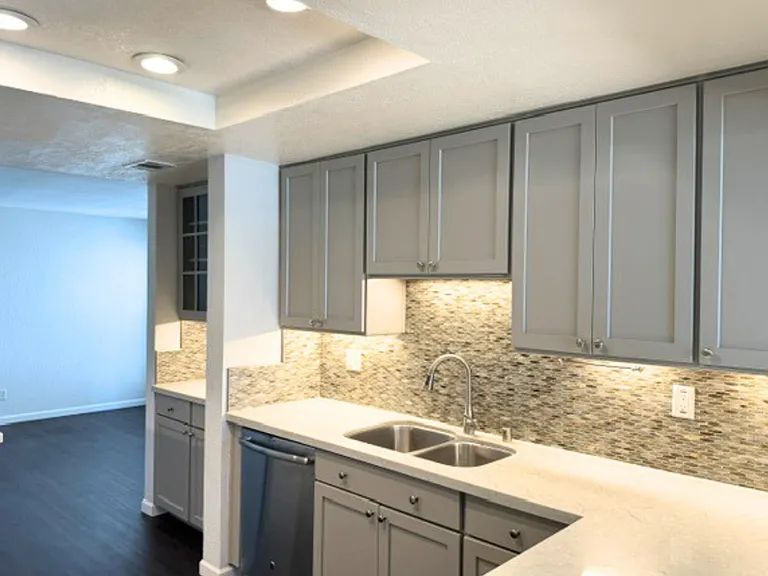 325 Northwood Cmns — Photo 23