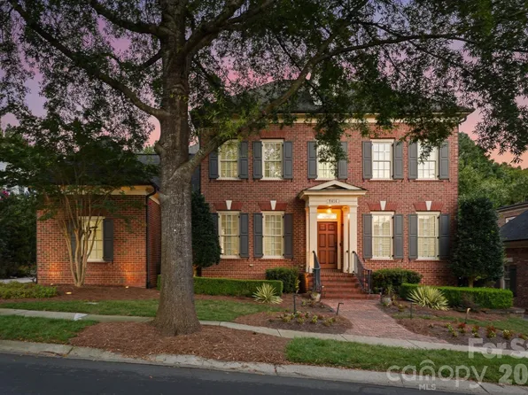 9414 Heydon Hall Cir, Charlotte, NC 28210