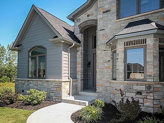 2nd image of 9726 Garden Walk