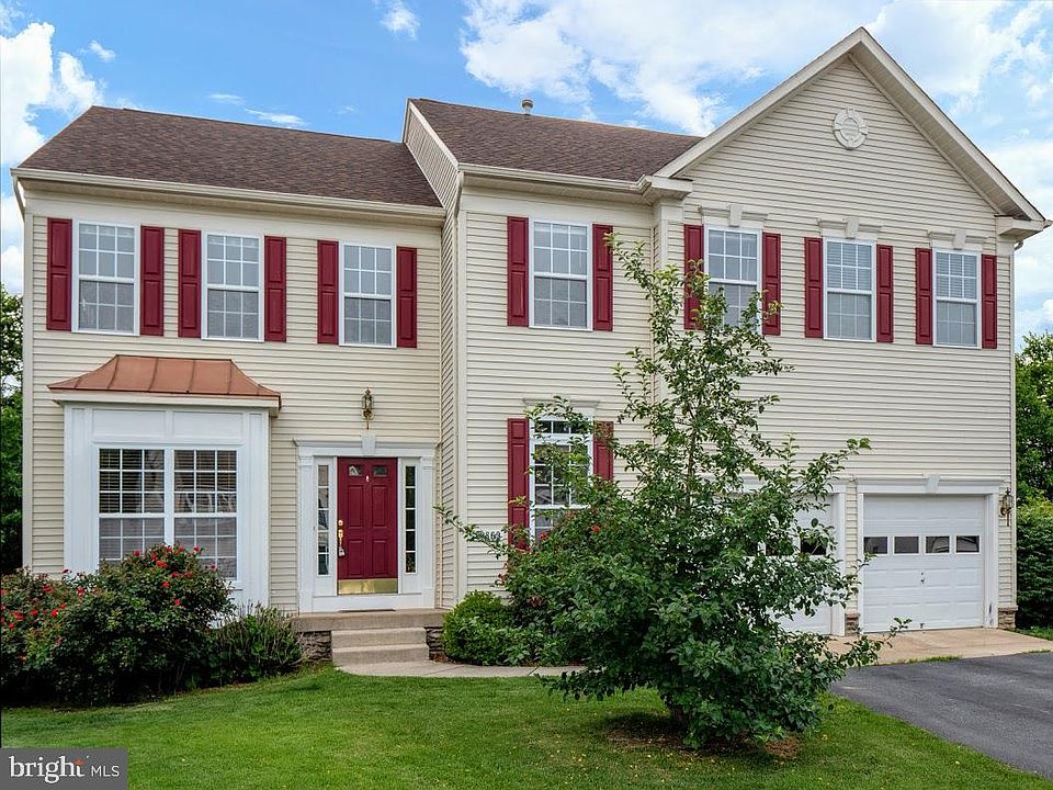 1st image of 20869 Woodland Ct