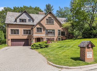 1041 Heather Way, Ann Arbor, MI