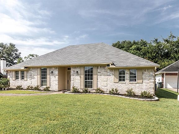 2nd image of 7630 Colonial Dr