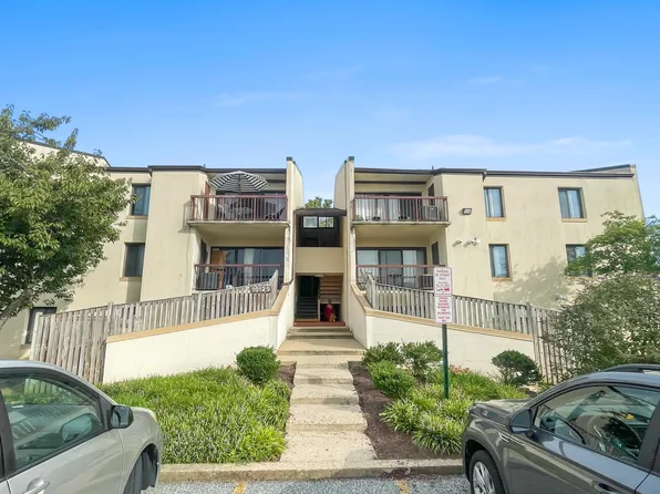 10125 Prince Pl Unit 201-11B, Upper Marlboro, MD 20774