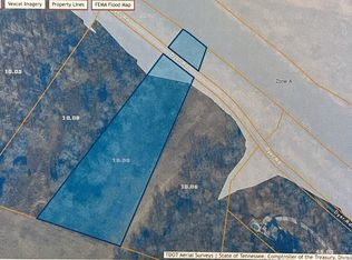 8 & 8A Dyer Rd, Waverly, TN 37185