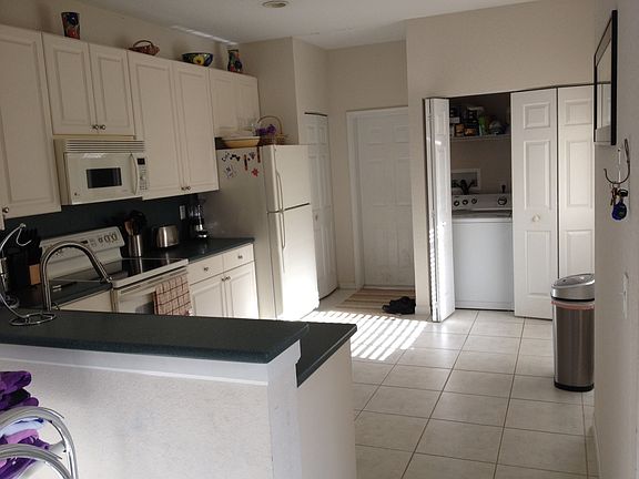 Full Upgraded Kitchen