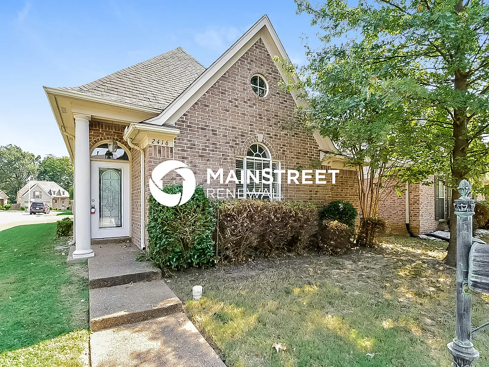 2416 Gardenbrook Dr