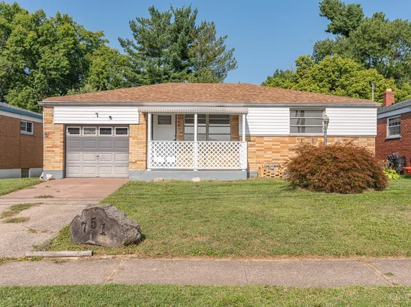 751 Woodyhill Dr, Cincinnati, OH 45238
