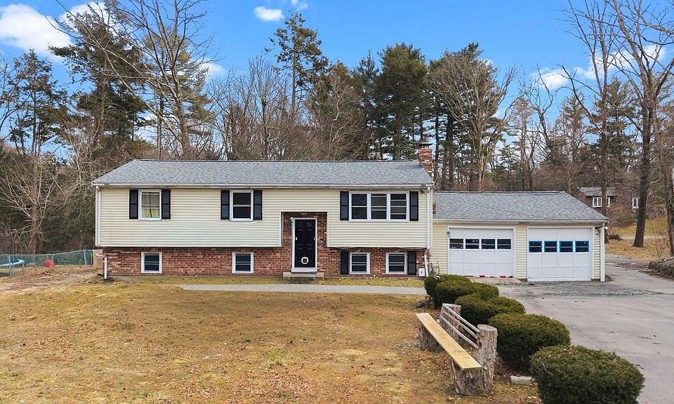 1st image of 36 Kalmia Rd