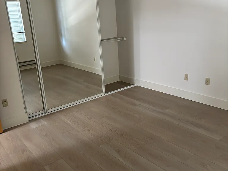 1215 Bayswater Ave — Photo 9