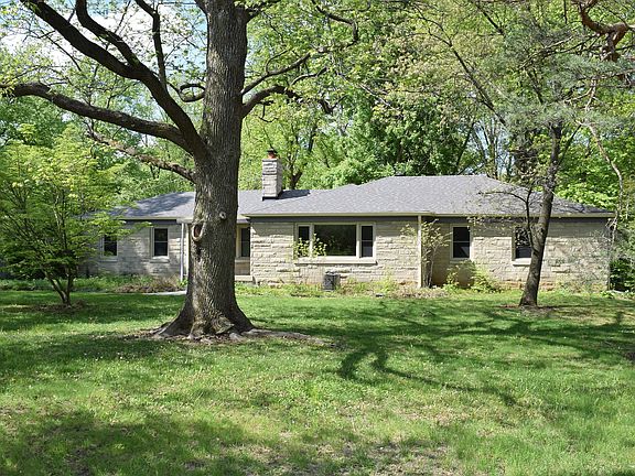 2nd image of 3030 E 62nd St