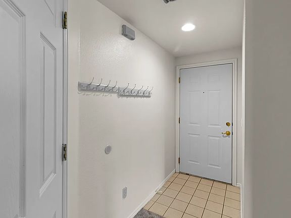 4th image of 900 Bitner Rd #A