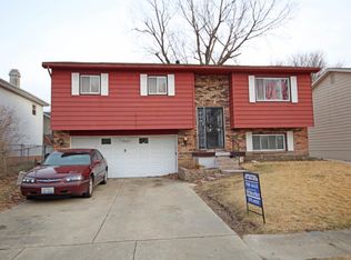 3724 N Meadowlark Dr, Decatur, IL 62526