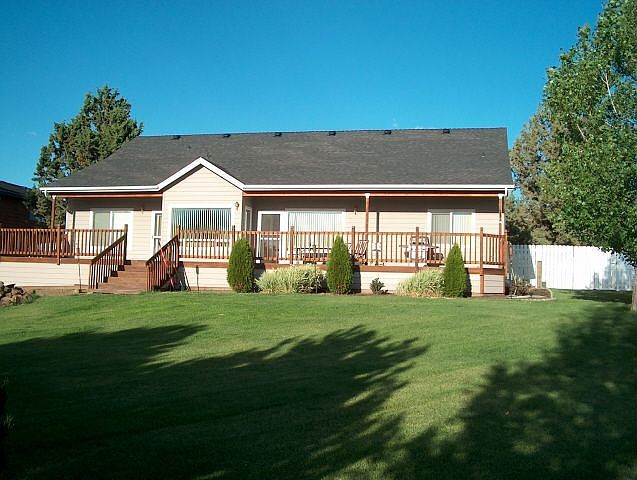 Rear Yard 